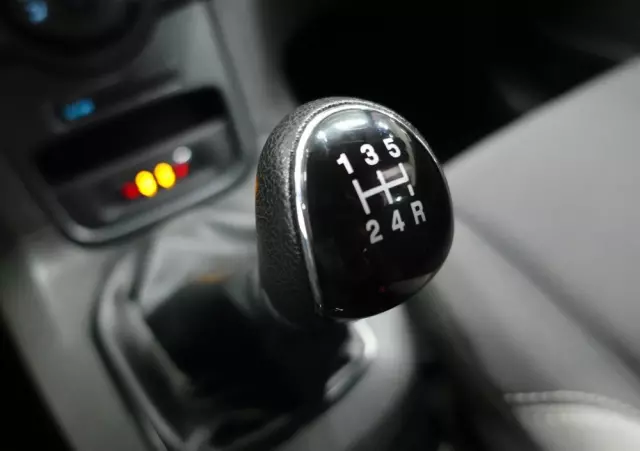 FORD Fiesta 1.0 Celebration