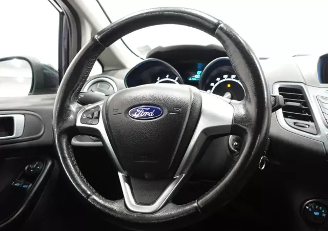 FORD Fiesta 1.0 Celebration