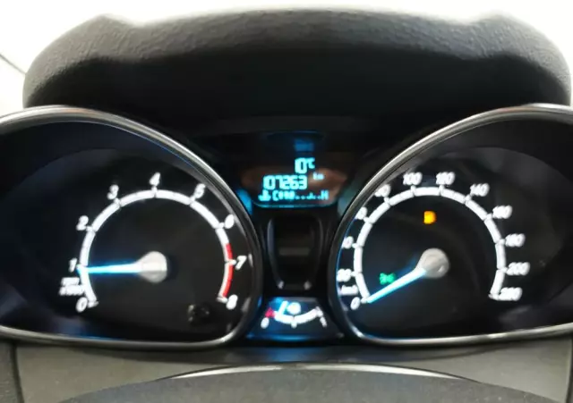 FORD Fiesta 1.0 Celebration