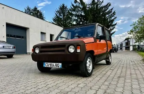 RENAULT R 5 