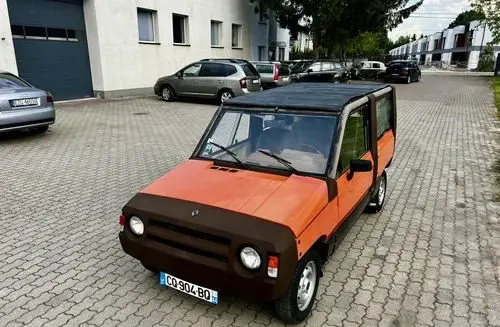 RENAULT R 5 