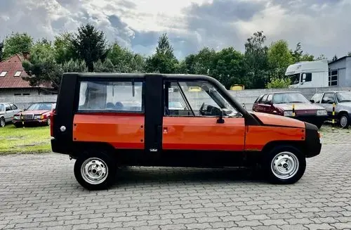 RENAULT R 5 
