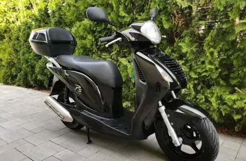 HONDA PS 125i 
