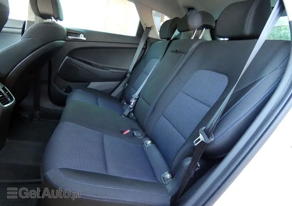 HYUNDAI Tucson 1.7 CRDI BlueDrive Style 2WD