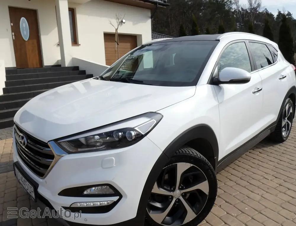 HYUNDAI Tucson 1.7 CRDI BlueDrive Style 2WD