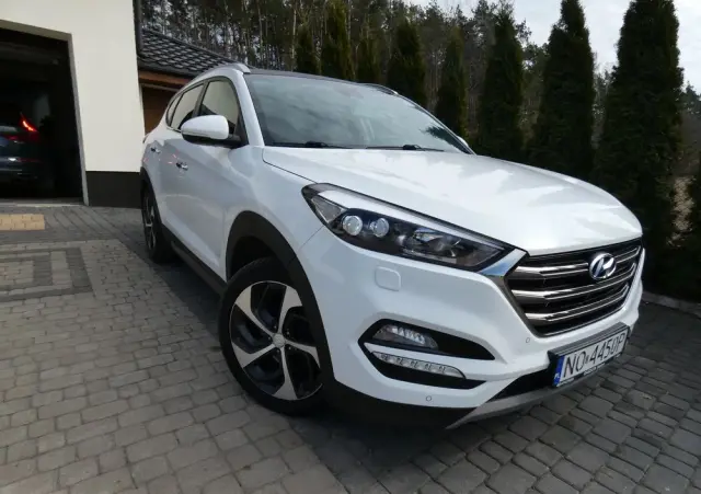 HYUNDAI Tucson 1.7 CRDI BlueDrive Style 2WD