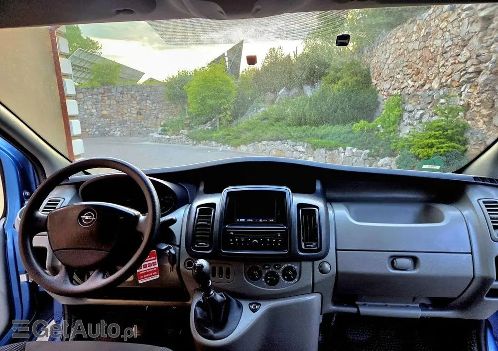OPEL Vivaro 