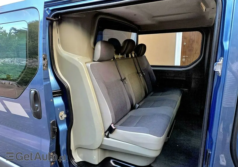 OPEL Vivaro 