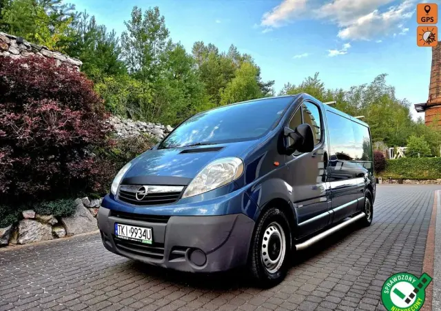 OPEL Vivaro 
