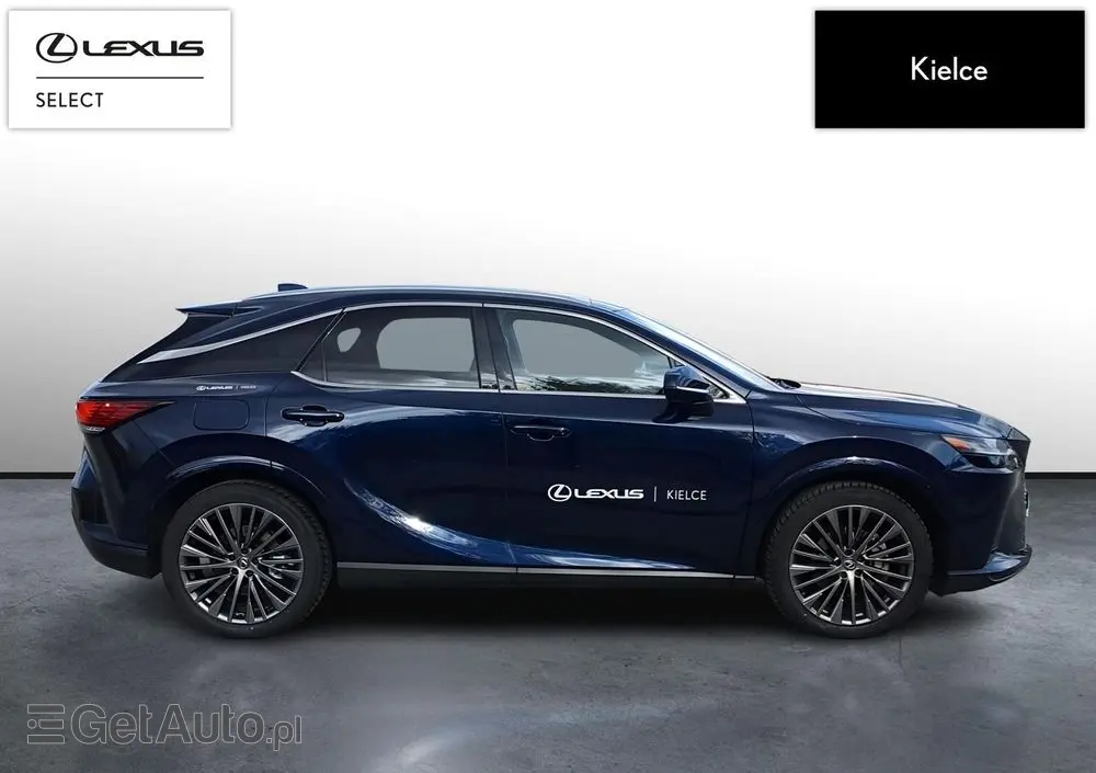 LEXUS RX 450h+ Omotenashi