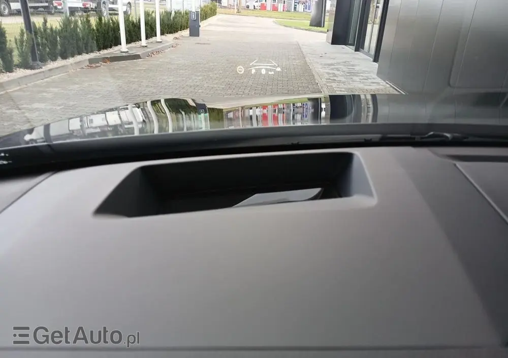 LEXUS RX 450h+ Omotenashi