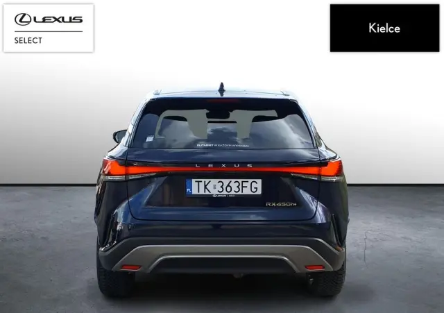 LEXUS RX 450h+ Omotenashi