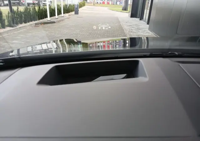 LEXUS RX 450h+ Omotenashi