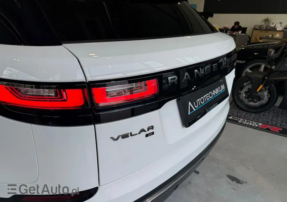LAND ROVER Range Rover Velar 2.0 D200 mHEV R-Dynamic SE