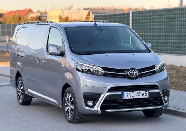 TOYOTA PROACE  L2H1 2.0 177 KM  // SALON PL // 1 WŁ // BEZWYPADKOWY // FV 23% // SERWIS ASO // Mocno Doposażony // 