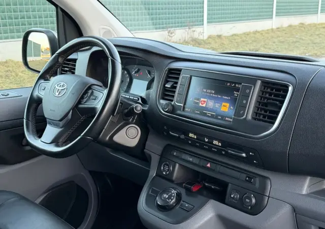 TOYOTA PROACE  L2H1 2.0 177 KM  // SALON PL // 1 WŁ // BEZWYPADKOWY // FV 23% // SERWIS ASO // Mocno Doposażony // 