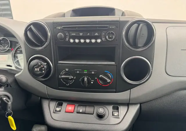 CITROËN Berlingo Multispace e-HDi 90 FAP EGS6 Exclusive