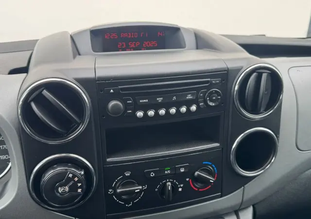 CITROËN Berlingo Multispace e-HDi 90 FAP EGS6 Exclusive