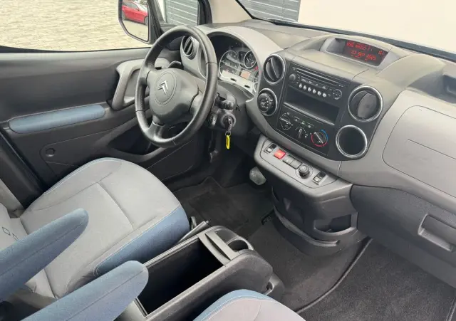 CITROËN Berlingo Multispace e-HDi 90 FAP EGS6 Exclusive