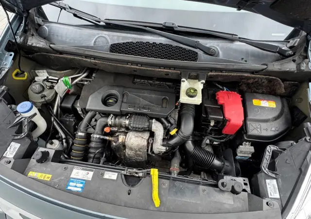 CITROËN Berlingo Multispace e-HDi 90 FAP EGS6 Exclusive
