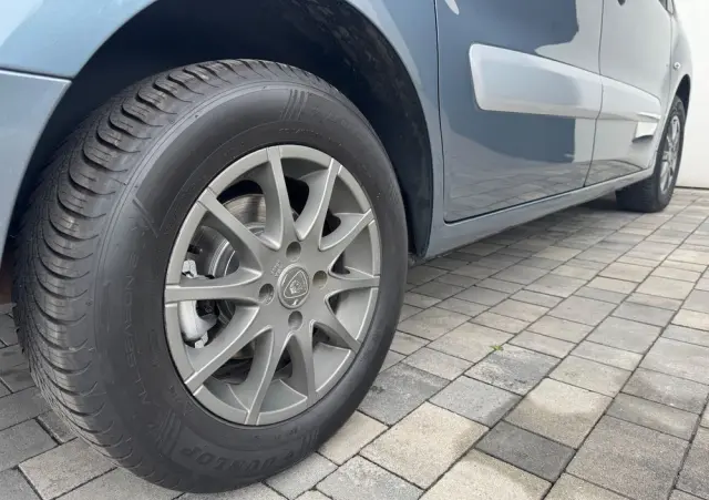 CITROËN Berlingo Multispace e-HDi 90 FAP EGS6 Exclusive