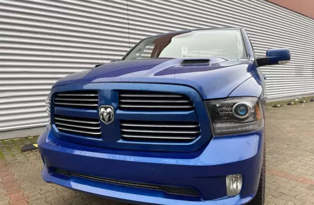 DODGE RAM 