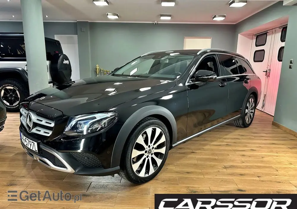 MERCEDES-BENZ Klasa E 220 d 4-Matic All-Terrain