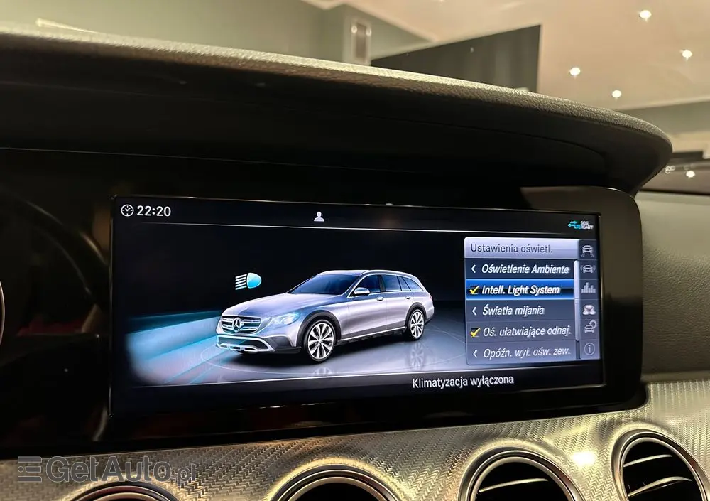 MERCEDES-BENZ Klasa E 220 d 4-Matic All-Terrain