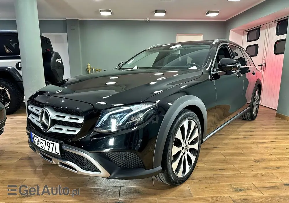 MERCEDES-BENZ Klasa E 220 d 4-Matic All-Terrain