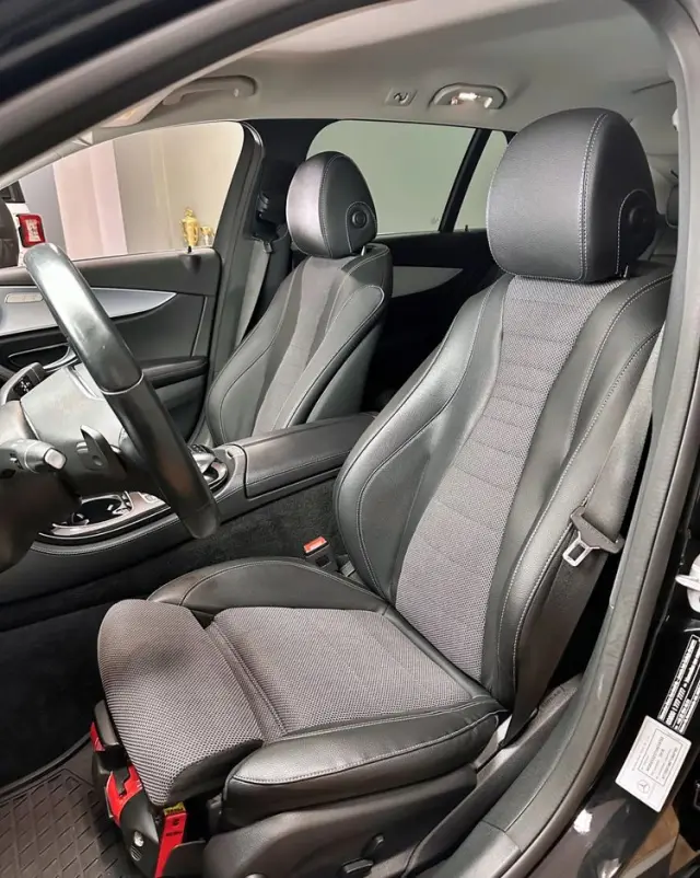 MERCEDES-BENZ Klasa E 220 d 4-Matic All-Terrain