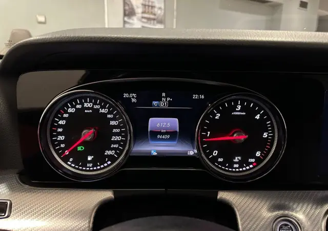 MERCEDES-BENZ Klasa E 220 d 4-Matic All-Terrain