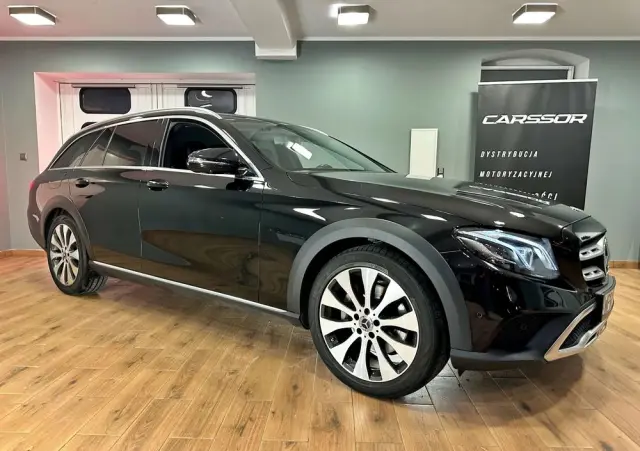 MERCEDES-BENZ Klasa E 220 d 4-Matic All-Terrain