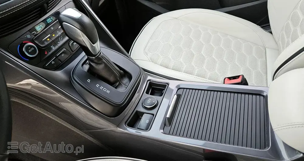 FORD Kuga 2.0 TDCi 4x4 Vignale