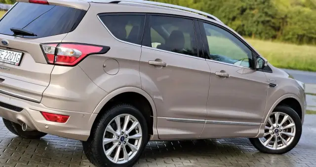 FORD Kuga 2.0 TDCi 4x4 Vignale