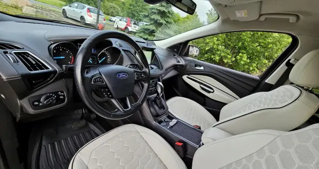 FORD Kuga 2.0 TDCi 4x4 Vignale