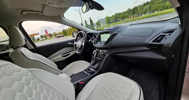 FORD Kuga 2.0 TDCi 4x4 Vignale