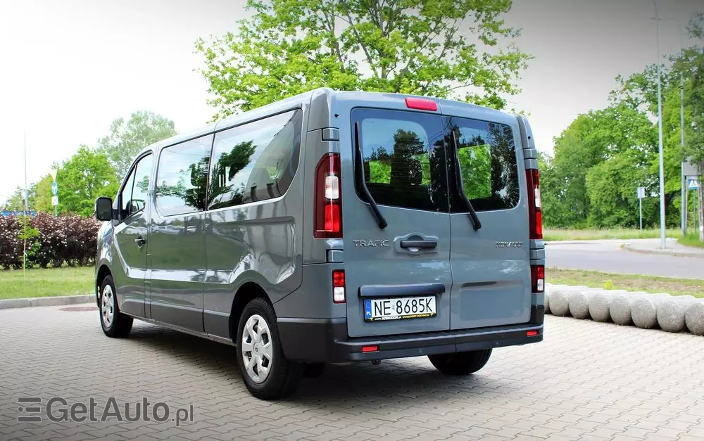 RENAULT Trafic 