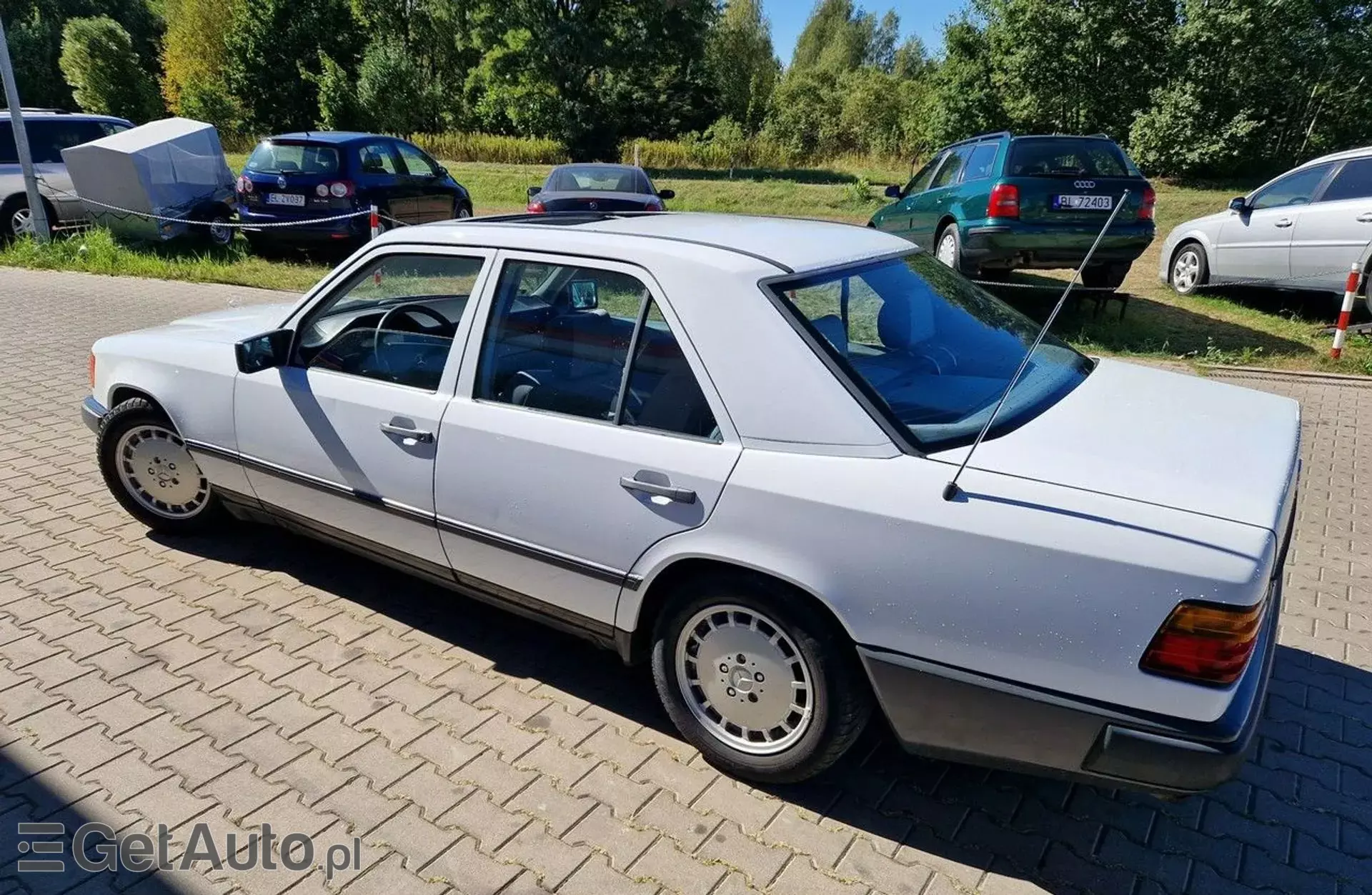 MERCEDES-BENZ W 124 