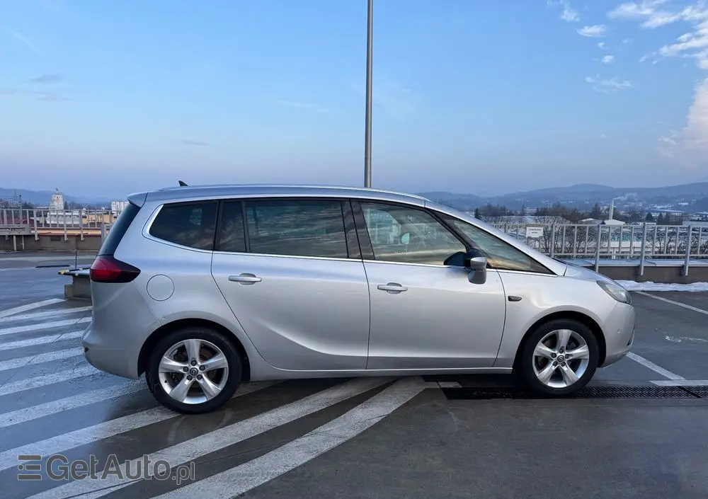 OPEL Zafira 1.6 CDTI Cosmo