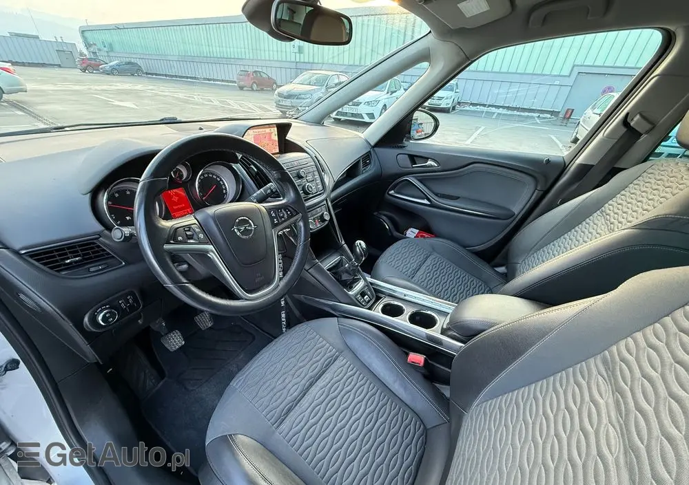 OPEL Zafira 1.6 CDTI Cosmo