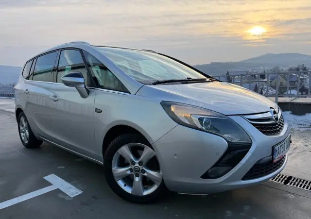 OPEL Zafira 1.6 CDTI Cosmo