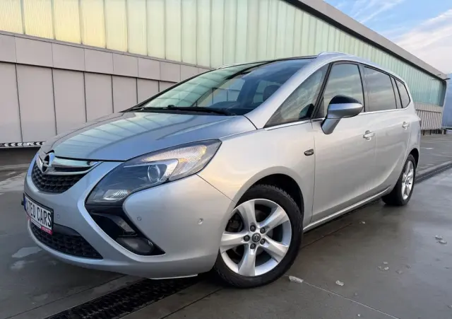 OPEL Zafira 1.6 CDTI Cosmo