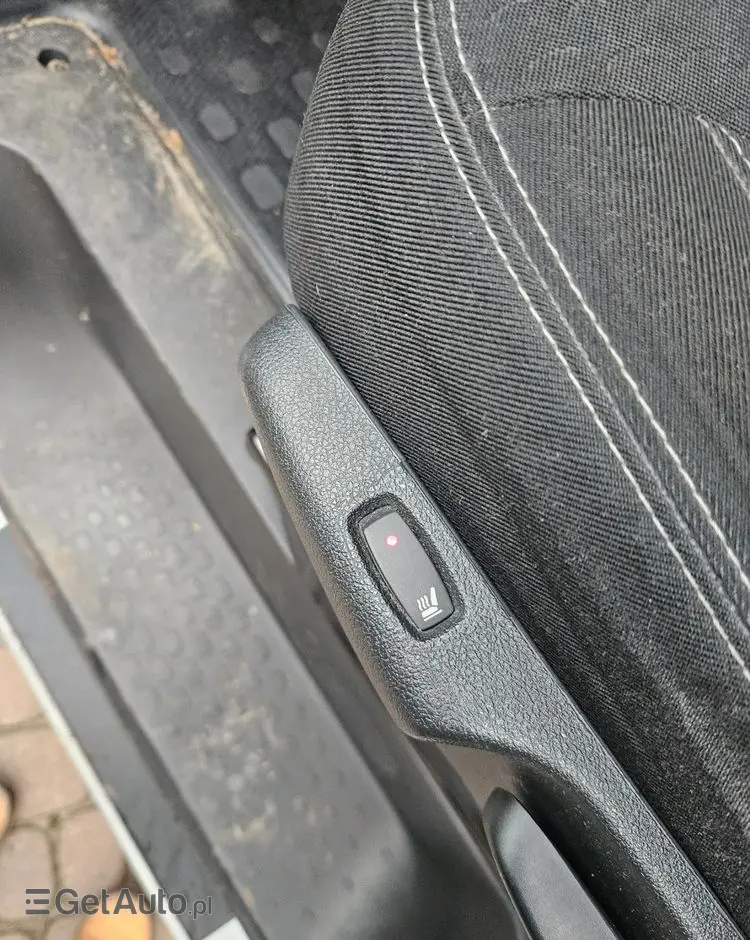 OPEL Vivaro L2H1 2.9t Edition Business