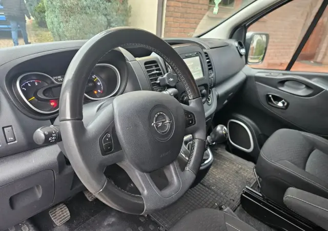 OPEL Vivaro L2H1 2.9t Edition Business