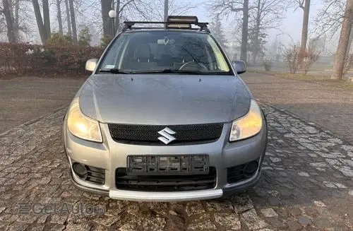 SUZUKI SX4 