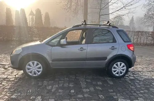 SUZUKI SX4 