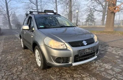 SUZUKI SX4 