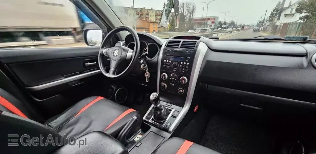 SUZUKI Grand Vitara 