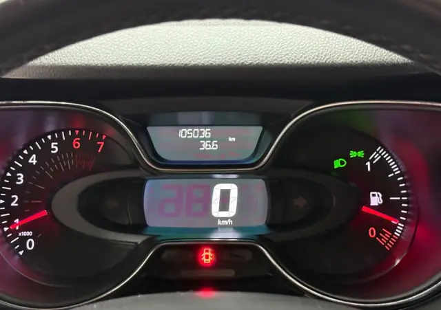 RENAULT Captur (ENERGY) TCe 90 INTENS