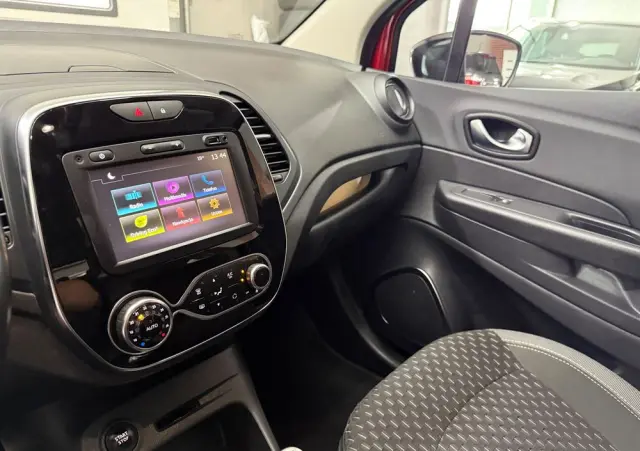 RENAULT Captur (ENERGY) TCe 90 INTENS